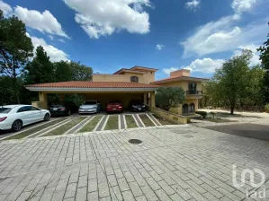 NEX-82395 - Casa en Venta, con 3 recamaras, con 4 baños, con 740 m2 de construcción en Bugambilias Country, CP 45237, Jalisco.