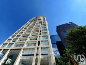 NEX-88509 - Departamento en Venta, con 3 recamaras, con 3 baños, con 300 m2 de construcción.