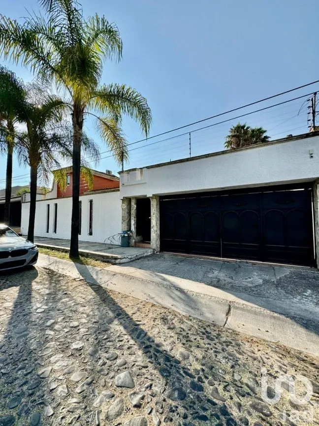 Casa en Venta en Arcos de Guadalupe, Zapopan, Jalisco | NEX-227017 | iad México | Foto 2 de 27