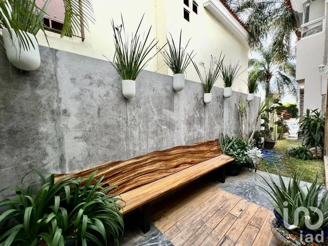 Casa en Venta en Jardín Real, Zapopan, Jalisco | NEX-227075 | iad México | Foto 11 de 19