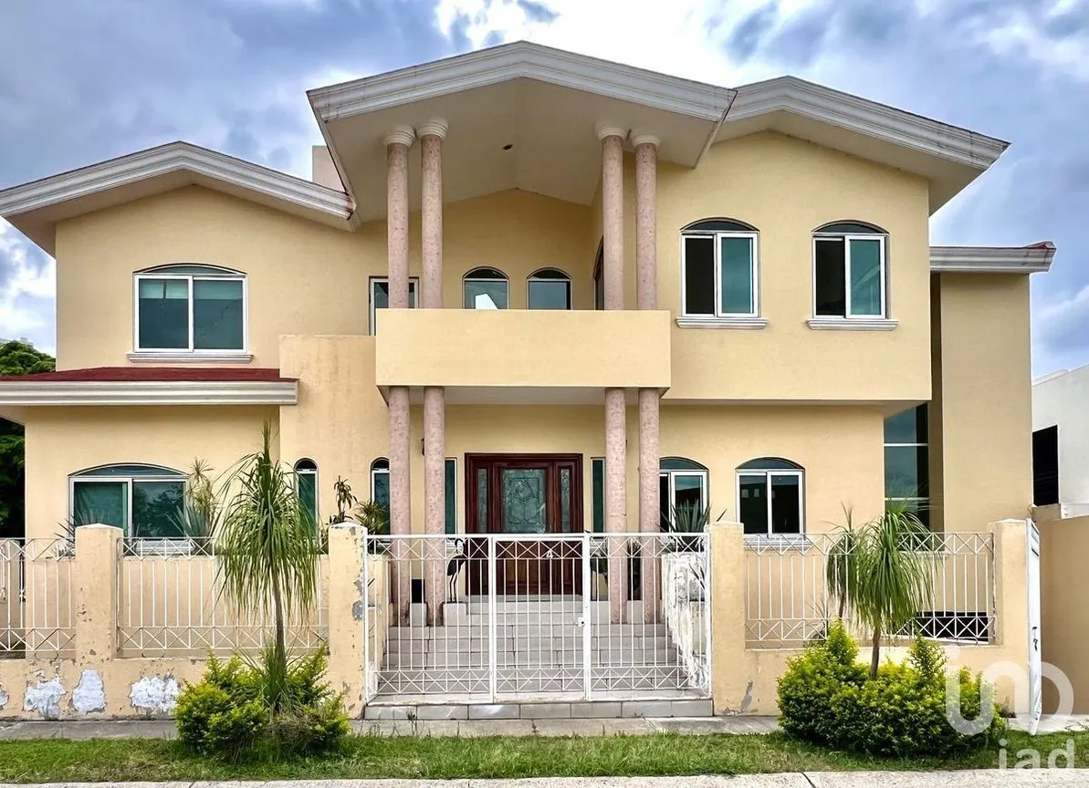 Casa en Venta en El Palomar, Tlajomulco de Zúñiga, Jalisco | NEX-227146 | iad México | Foto 2 de 33