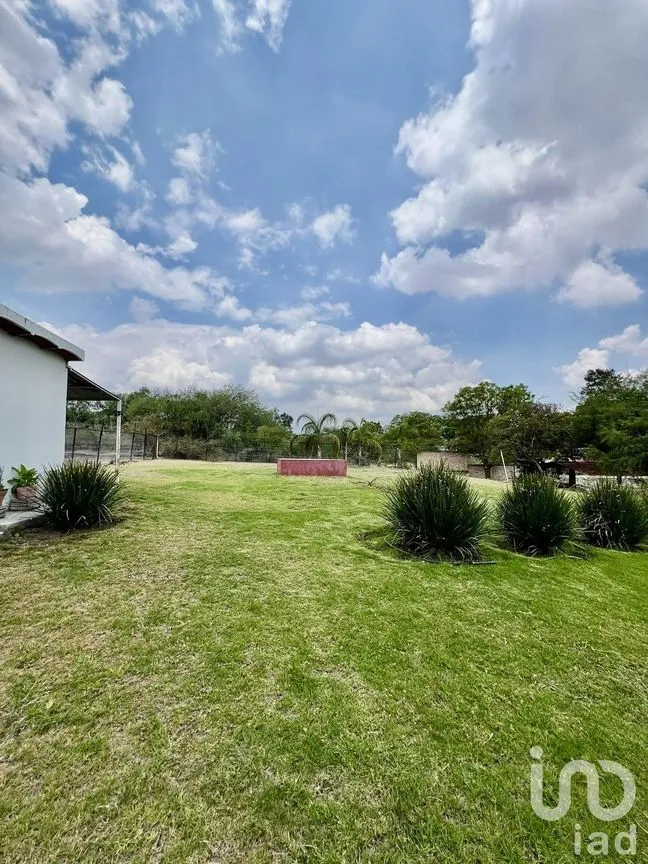 Casa en Venta en Jardines del Capulín, Tlajomulco de Zúñiga, Jalisco | NEX-230220 | iad México | Foto 13 de 35