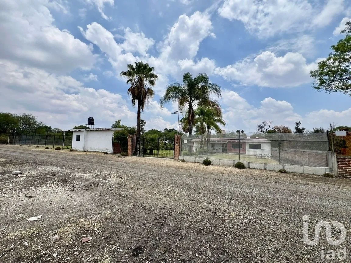 Casa en Venta en Jardines del Capulín, Tlajomulco de Zúñiga, Jalisco | NEX-230220 | iad México | Foto 18 de 35