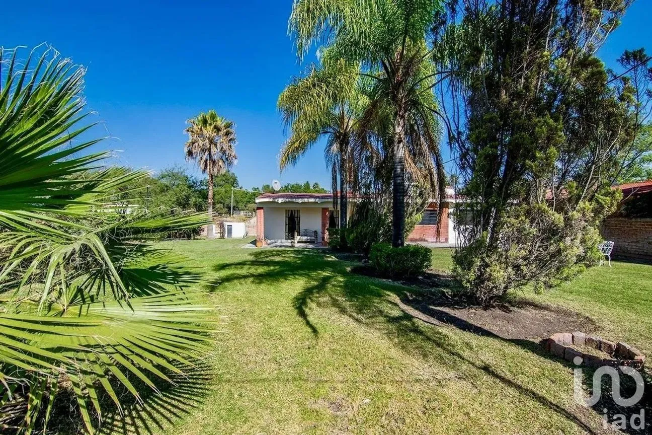 Casa en Venta en Jardines del Capulín, Tlajomulco de Zúñiga, Jalisco | NEX-230220 | iad México | Foto 10 de 35
