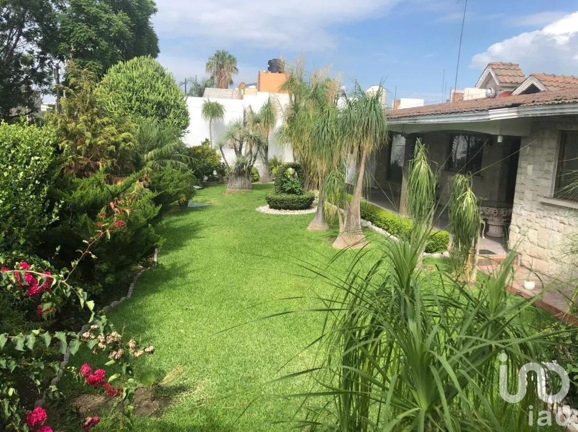 Casa en Venta en Jardines de Irapuato, Irapuato, Guanajuato | NEX-81978 | iad México | Foto 1 de 15