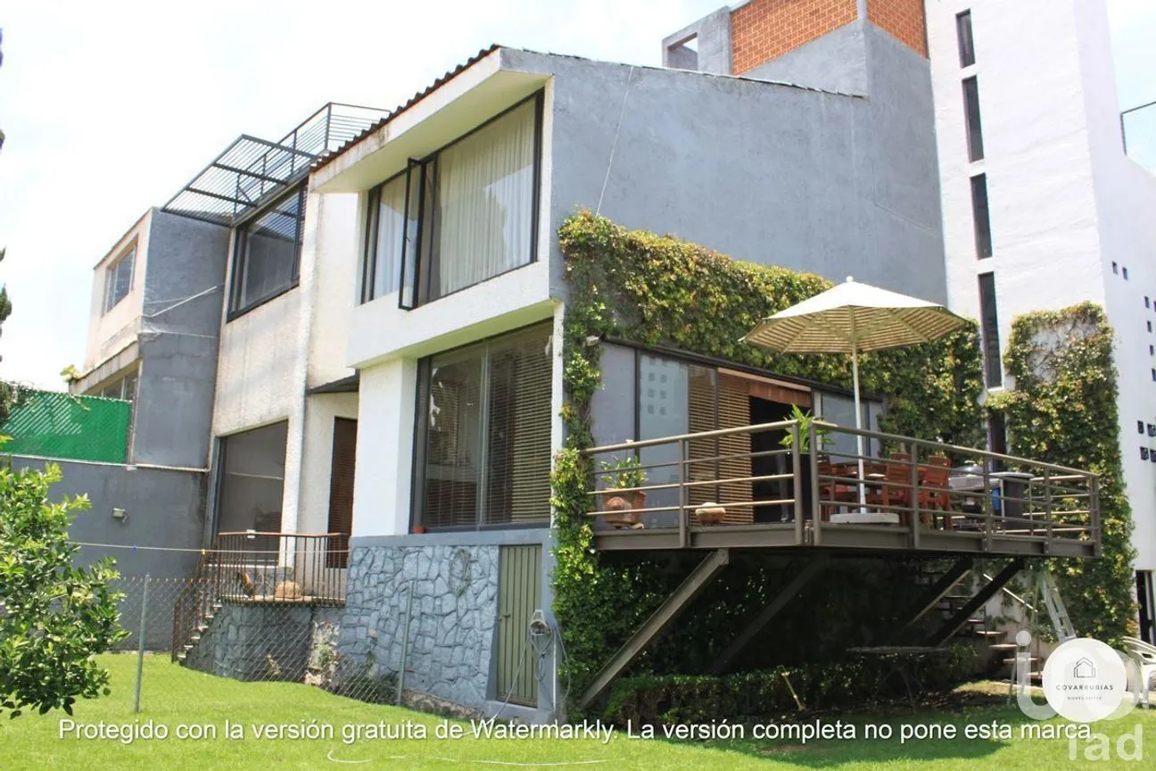 Casa en Venta en Lomas de las Águilas, Álvaro Obregón, Ciudad de México | NEX-282854 | iad México | Foto 2 de 20