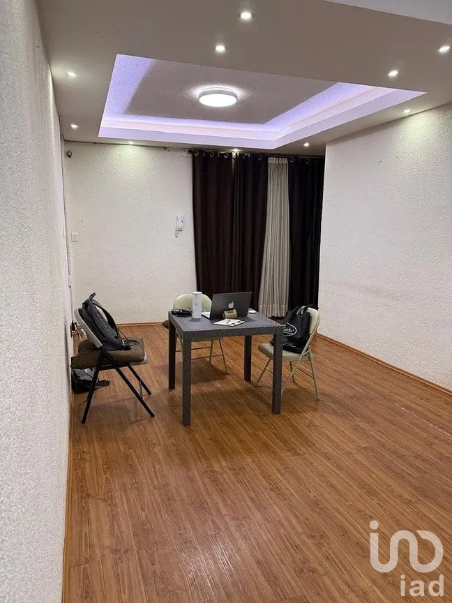 Departamento en Venta en San Rafael, Cuauhtémoc, Ciudad de México | NEX-288715 | iad México | Foto 2 de 4