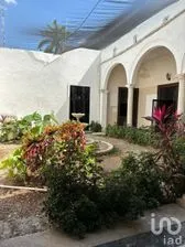 NEX-274641 - Casa en Renta, con 6 recamaras, con 4 baños, con 570 m2 de construcción en Mérida Centro, CP 97000, Yucatán.