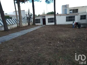 NEX-116931 - Casa en Venta, con 3 recamaras, con 2 baños.