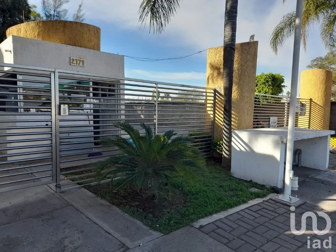Departamento en Renta en Independencia, Irapuato, Guanajuato | NEX-228343 | iad México | Foto 3 de 19