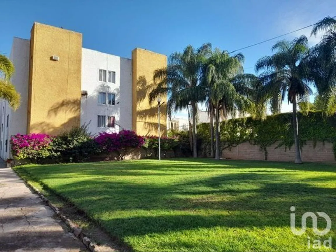 Departamento en Renta en Independencia, Irapuato, Guanajuato | NEX-228343 | iad México | Foto 1 de 19