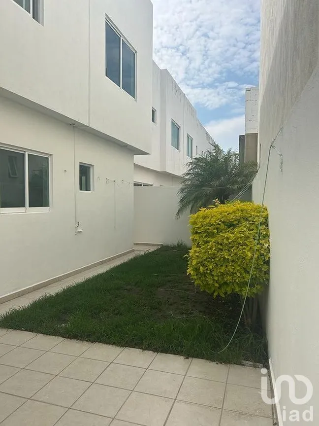 Casa en Venta en Residencial Bosques, Irapuato, Guanajuato | NEX-294553 | iad México | Foto 20 de 24