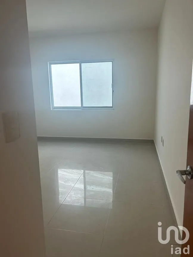 Casa en Venta en Residencial Bosques, Irapuato, Guanajuato | NEX-294553 | iad México | Foto 5 de 24