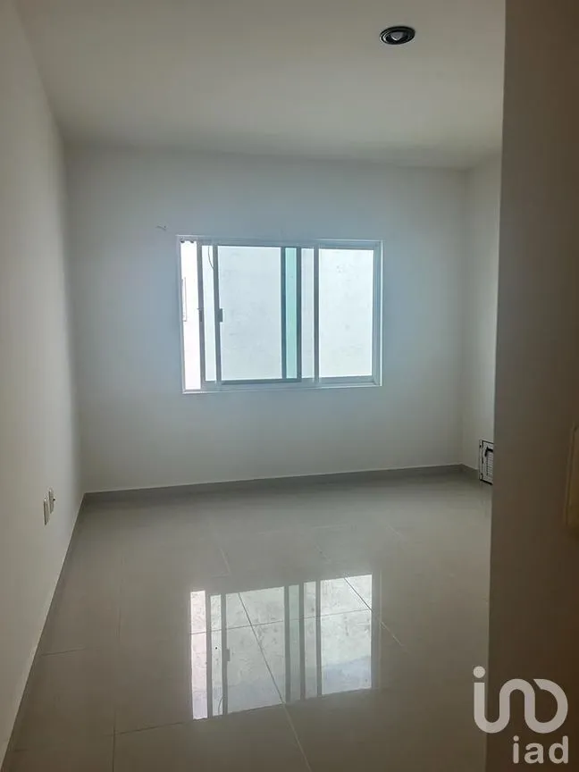 Casa en Venta en Residencial Bosques, Irapuato, Guanajuato | NEX-294553 | iad México | Foto 6 de 24