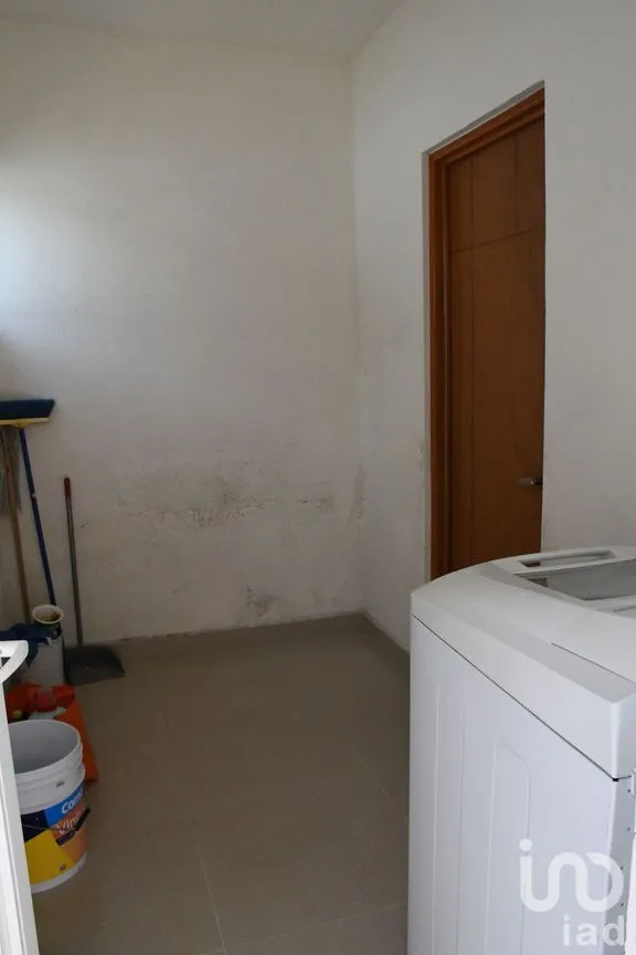 Casa en Venta en Residencial Bosques, Irapuato, Guanajuato | NEX-294554 | iad México | Foto 9 de 37