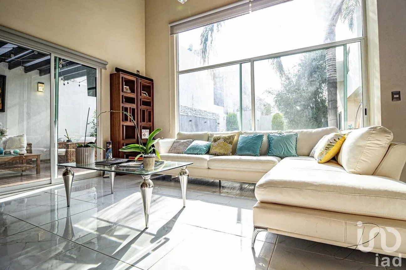 Casa en Venta en Alquerías de Pozos, San Luis Potosí, San Luis Potosí | NEX-227040 | iad México | Foto 2 de 16
