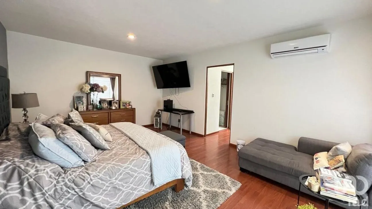 Casa en Venta en Club de Golf la Loma, San Luis Potosí, San Luis Potosí | NEX-227046 | iad México | Foto 10 de 18