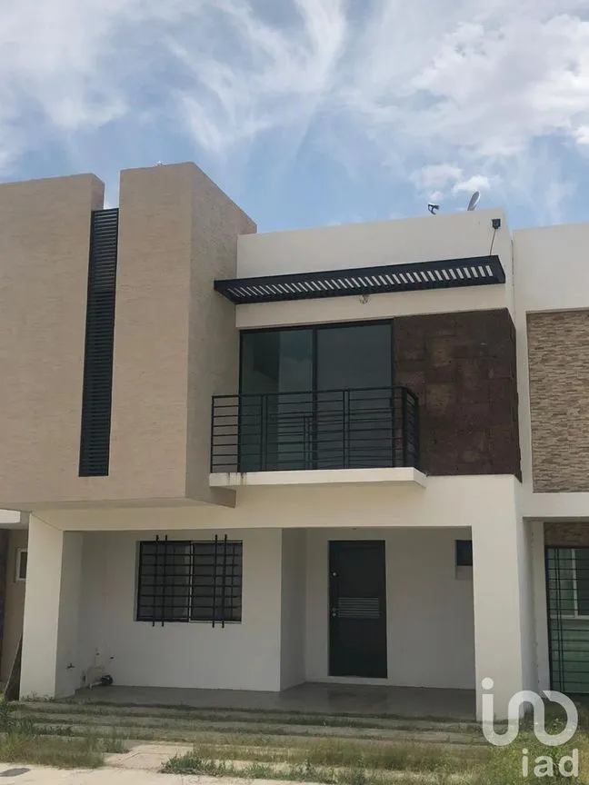 Casa en Venta en Los Lagos, San Luis Potosí, San Luis Potosí | NEX-227771 | iad México | Foto 1 de 7