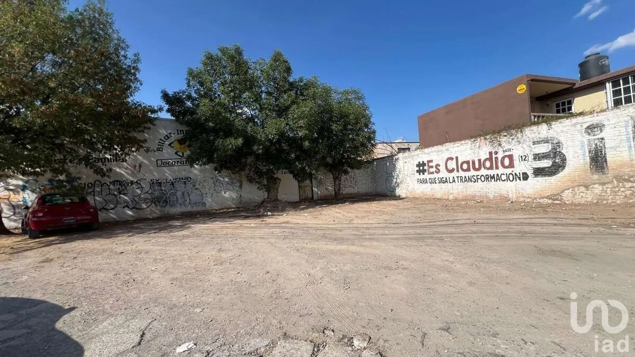 Terreno en Venta en Valle de Jacarandas, San Luis Potosí, San Luis Potosí | NEX-230130 | iad México | Foto 1 de 8
