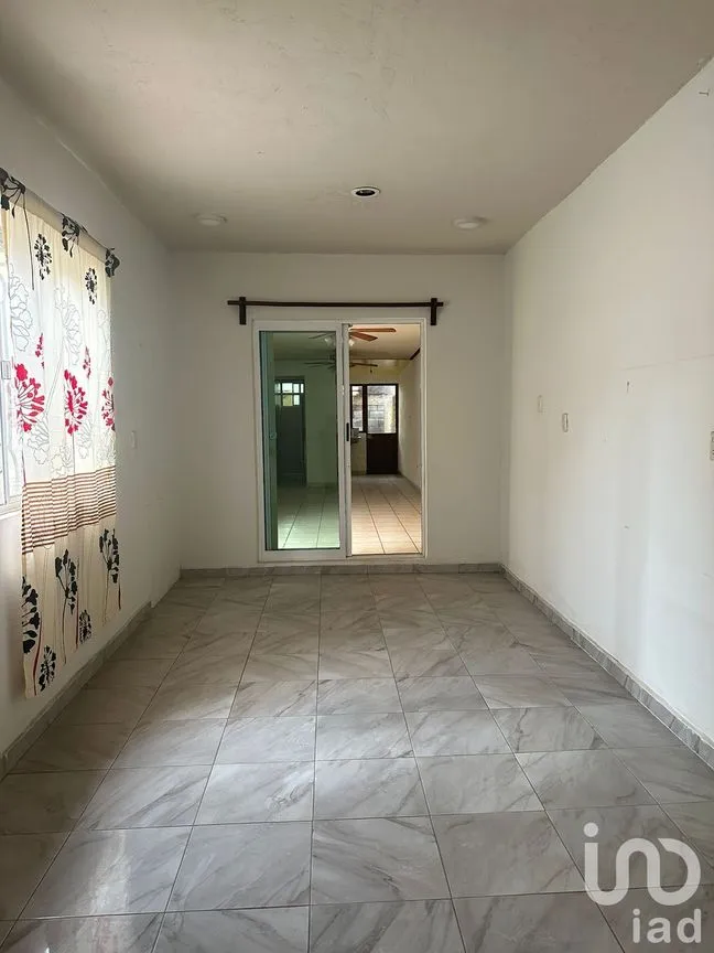 Casa en Venta en Balcones de Floresta, Irapuato, Guanajuato | NEX-228770 | iad México | Foto 2 de 11
