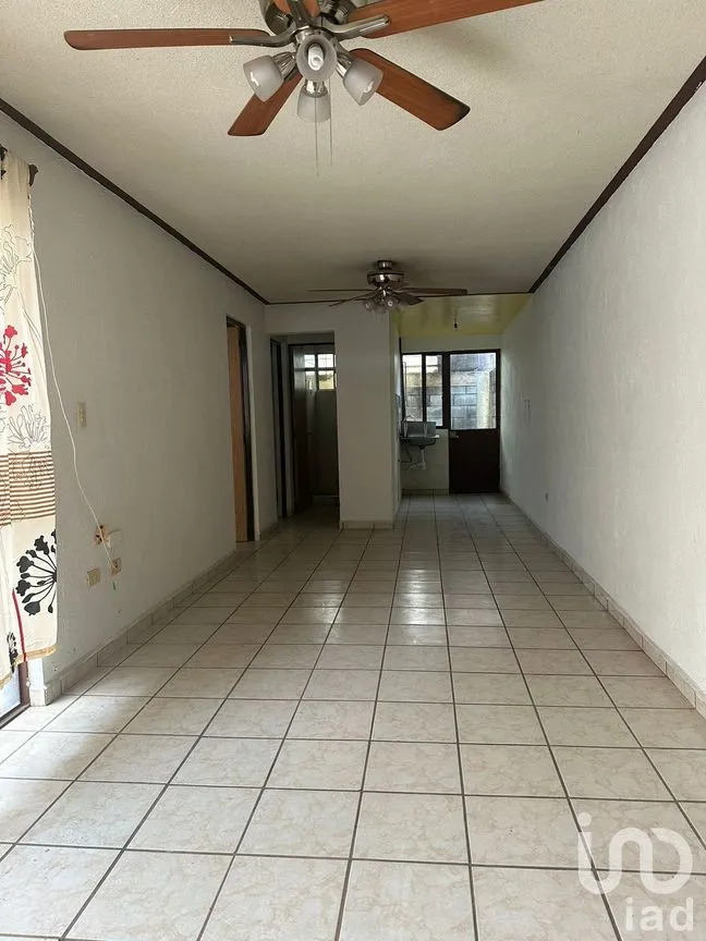 Casa en Venta en Balcones de Floresta, Irapuato, Guanajuato | NEX-228770 | iad México | Foto 4 de 11