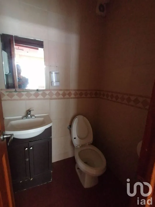 Local en Renta en Crucitas, Salamanca, Guanajuato | NEX-278816 | iad México | Foto 6 de 11