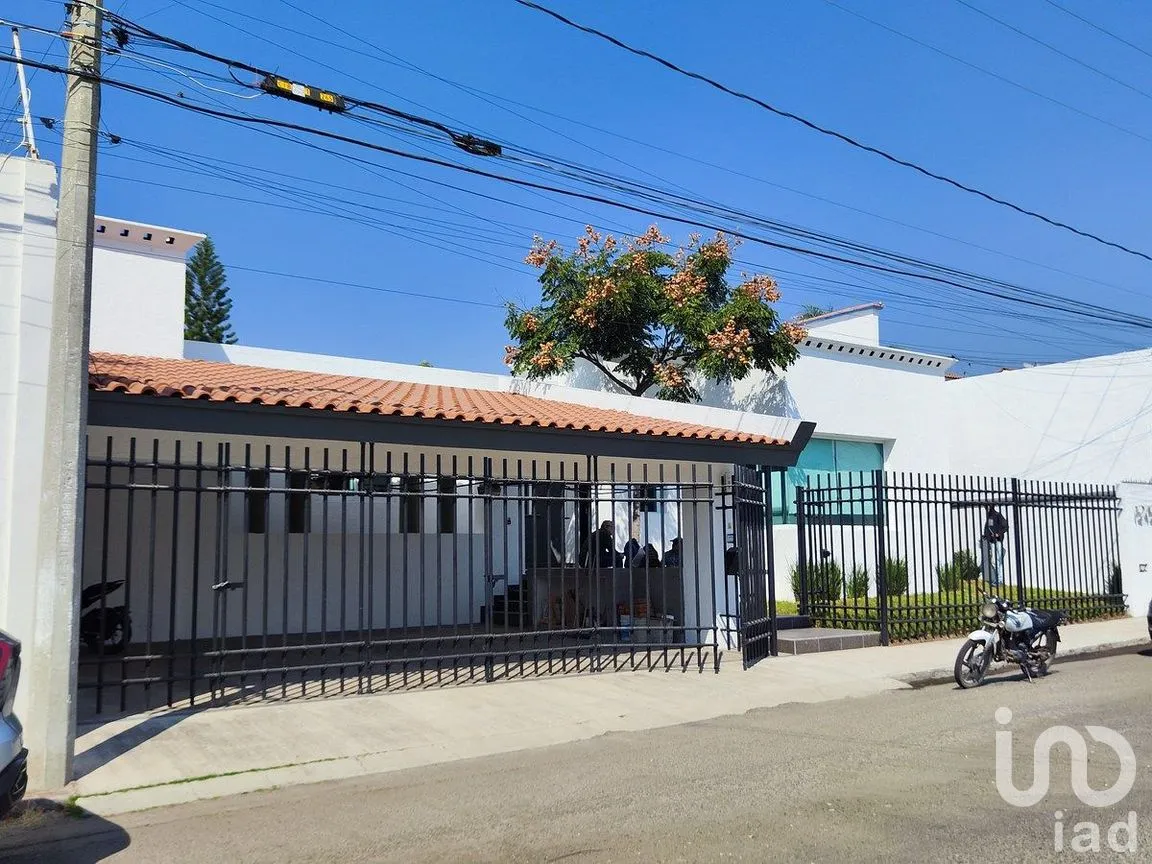 Casa en Venta en Villas de Irapuato, Irapuato, Guanajuato | NEX-283026 | iad México | Foto 1 de 15
