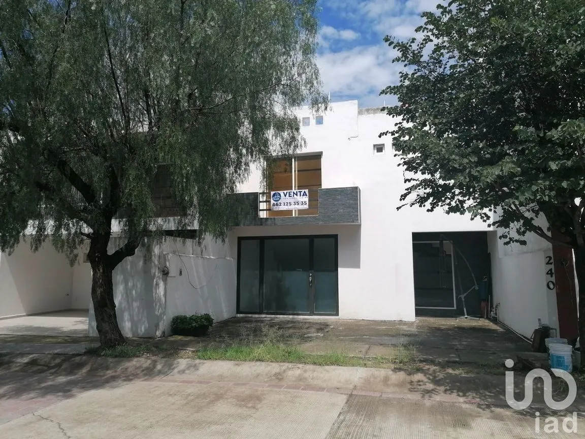 Casa en Venta en El Mayorazgo Residencial, León, Guanajuato | NEX-79737 | iad México | Foto 3 de 9