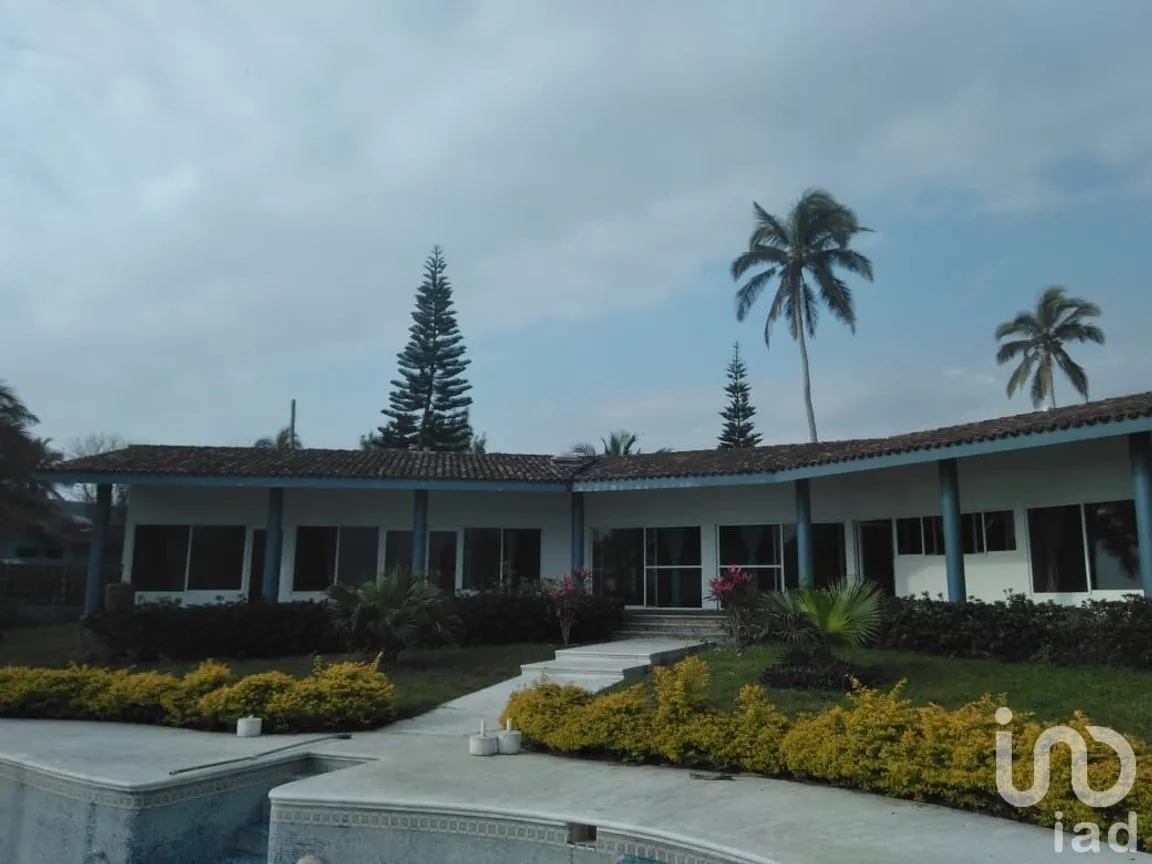Casa en Venta en Riachuelo, Tecolutla, Veracruz | NEX-226654 | iad México | Foto 1 de 31