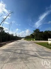 NEX-226662 - Terreno en Venta en Xpu Ha, CP 77734, Quintana Roo.