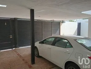 NEX-271249 - Casa en Venta, con 3 recamaras, con 3 baños, con 285 m2 de construcción.