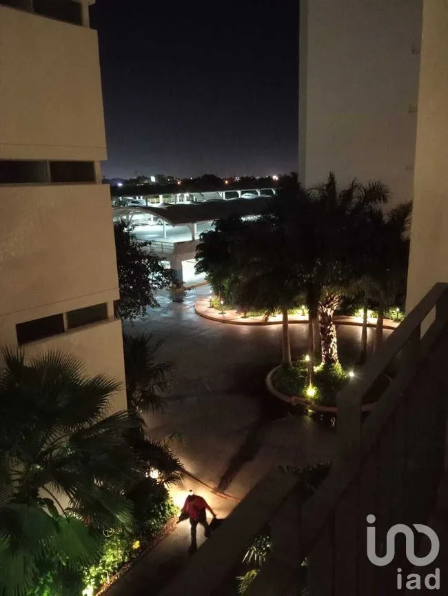 Departamento en Venta en Vía Montejo, Mérida, Yucatán | NEX-275226 | iad México | Foto 1 de 21