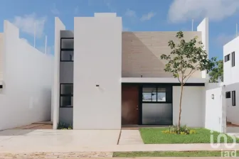 NEX-82379 - Casa en Venta, con 3 recamaras, con 3 baños, con 180 m2 de construcción en Conkal, CP 97345, Yucatán.