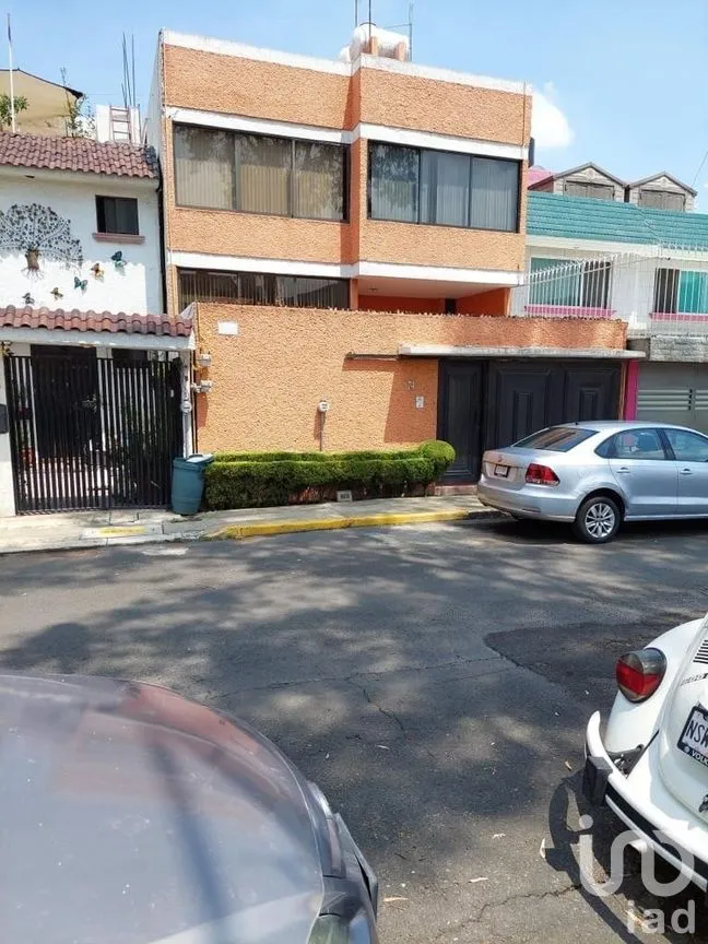Casa en Venta en Haciendas de Coyoacán, Coyoacán, Ciudad de México | NEX-266527 | iad México | Foto 1 de 10