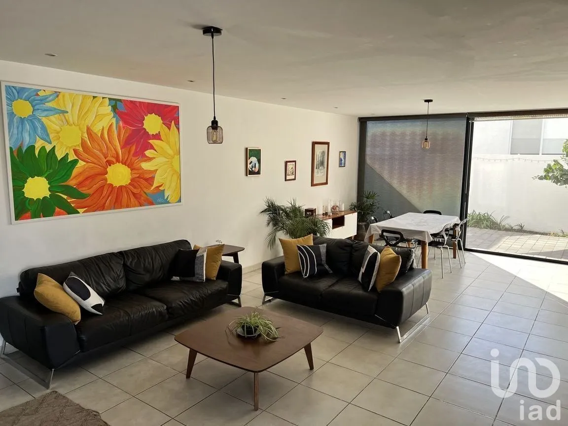 Casa en Venta en Residencial el Refugio, Querétaro, Querétaro | NEX-280588 | iad México | Foto 3 de 34