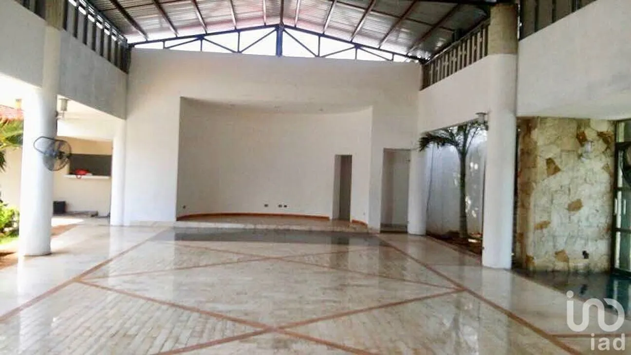 Local en Venta en Mérida Centro, Mérida, Yucatán | NEX-230379 | iad México | Foto 3 de 9