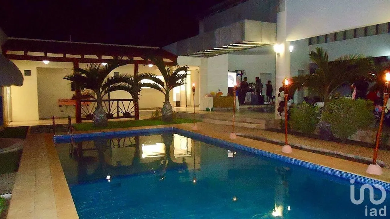 Local en Venta en Mérida Centro, Mérida, Yucatán | NEX-230379 | iad México | Foto 7 de 9