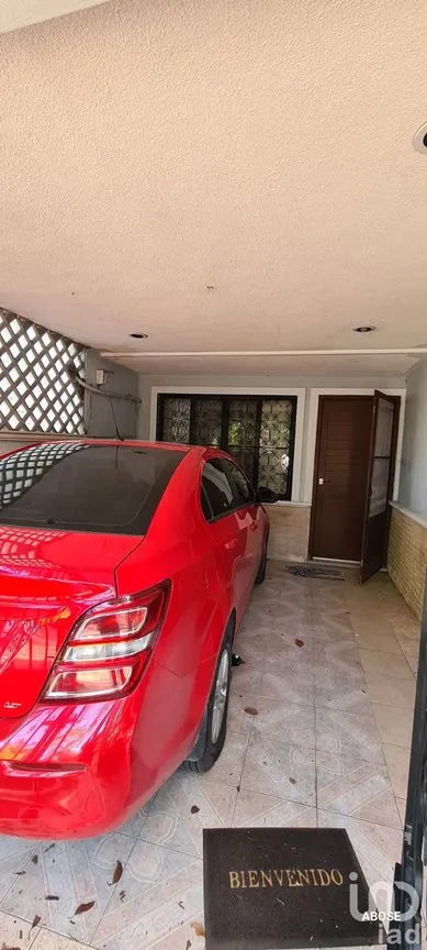 Casa en Venta en Garcia Gineres, Mérida, Yucatán | NEX-230395 | iad México | Foto 2 de 18