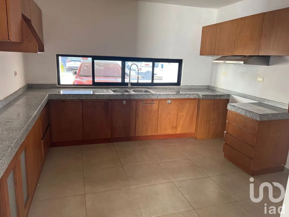 Casa en Renta en Bosques de Conkal, Conkal, Yucatán | NEX-230401 | iad México | Foto 2 de 21