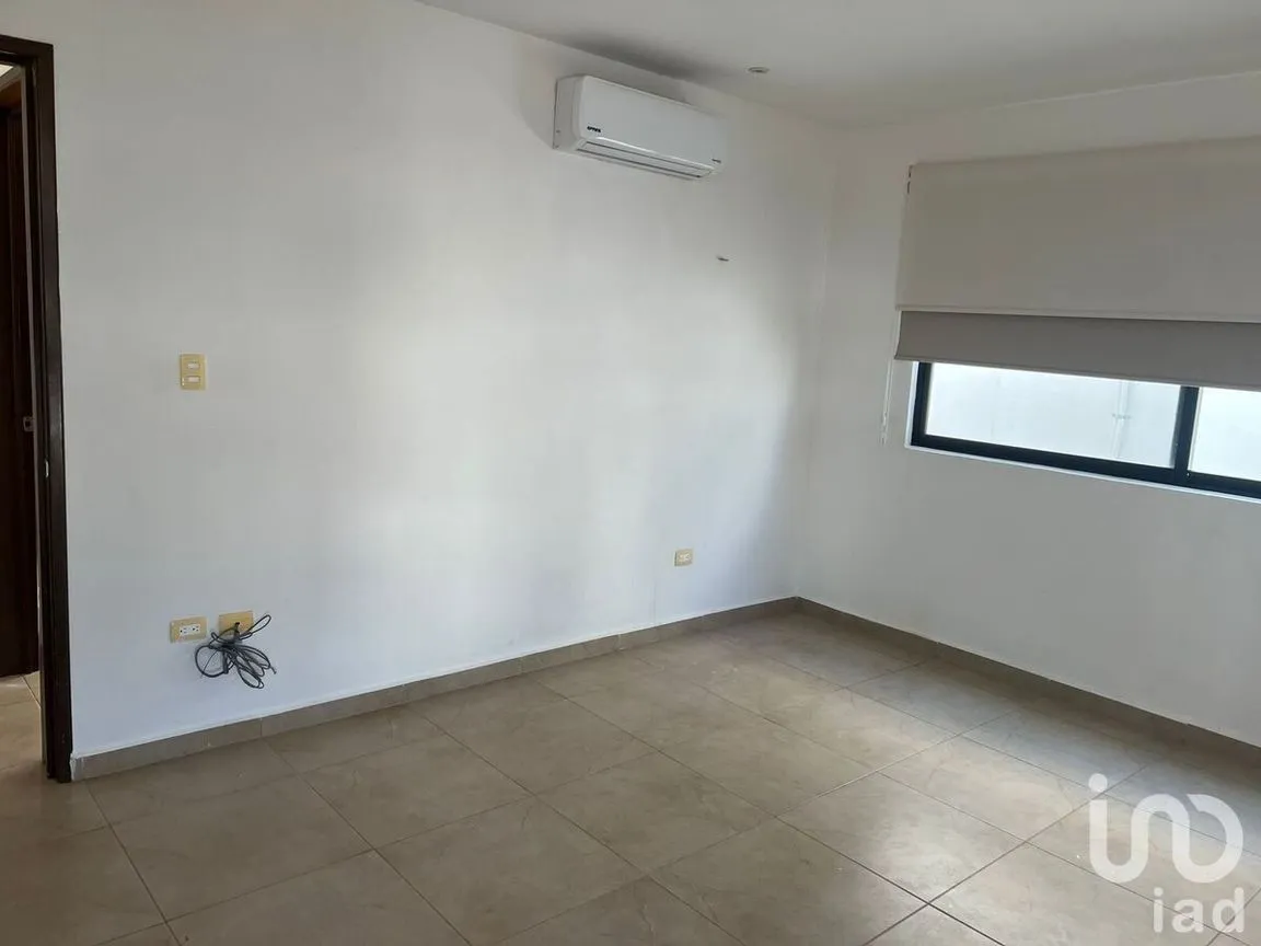 Casa en Renta en Bosques de Conkal, Conkal, Yucatán | NEX-230401 | iad México | Foto 12 de 21