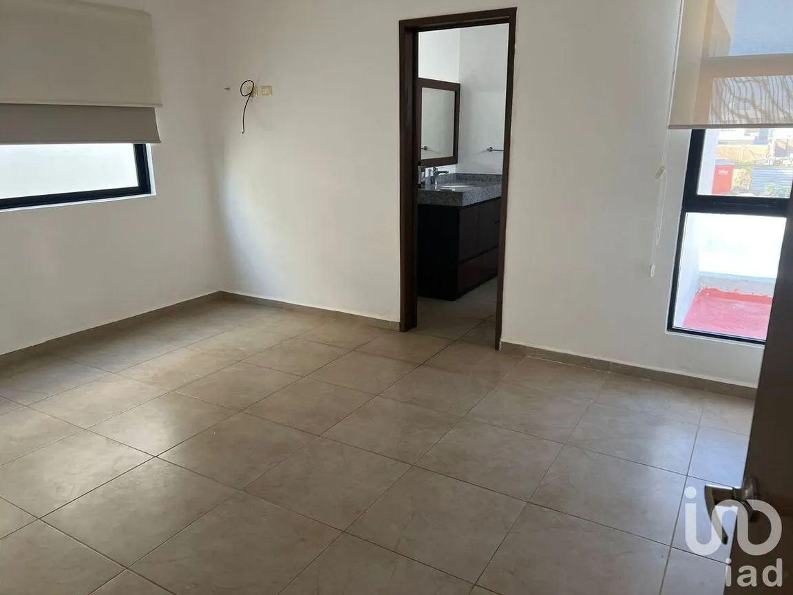 Casa en Renta en Bosques de Conkal, Conkal, Yucatán | NEX-230401 | iad México | Foto 4 de 21