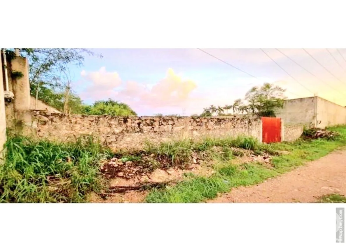 Terreno en Renta en Chichi Suárez, Mérida, Yucatán | NEX-230404 | iad México | Foto 2 de 6