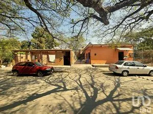 NEX-291630 - Casa en Venta, con 6 recamaras, con 4 baños, con 30 m2 de construcción en Benito Juárez, CP 29160, Chiapas.