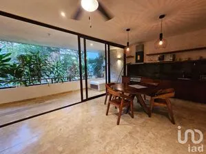 NEX-199716 - Departamento en Venta, con 2 recamaras, con 2 baños, con 117.9 m2 de construcción.