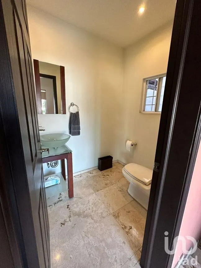 Casa en Venta en Lomas de Agua Caliente, Tijuana, Baja California | NEX-226768 | iad México | Foto 12 de 26