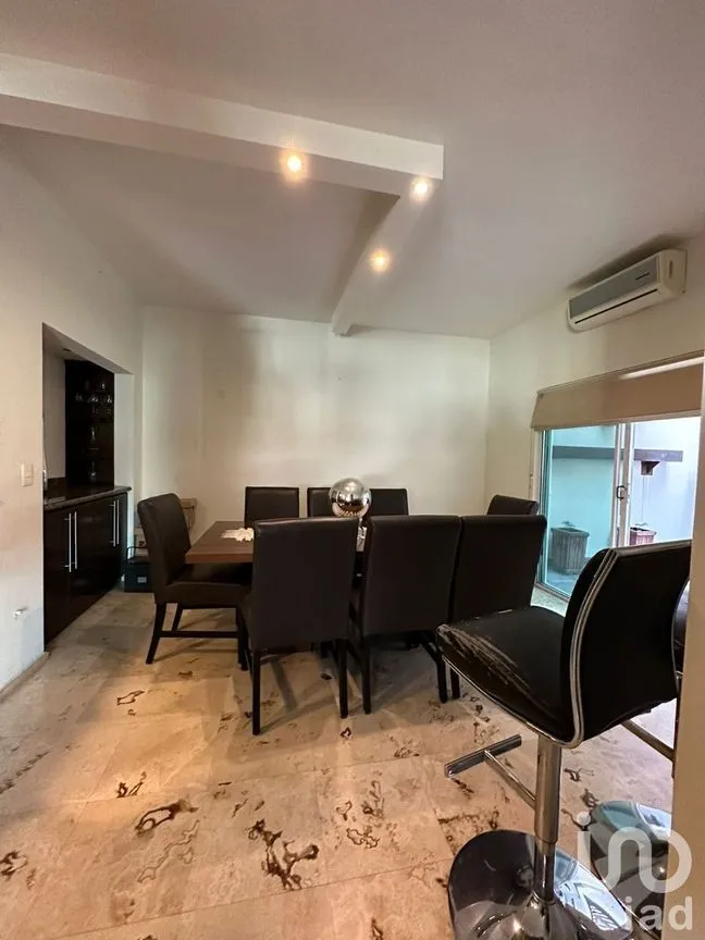 Casa en Venta en Lomas de Agua Caliente, Tijuana, Baja California | NEX-226768 | iad México | Foto 6 de 26