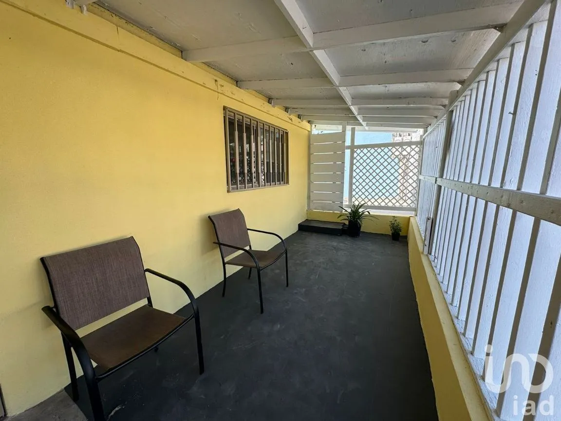 Casa en Venta en Libertad, Tijuana, Baja California | NEX-227018 | iad México | Foto 2 de 16
