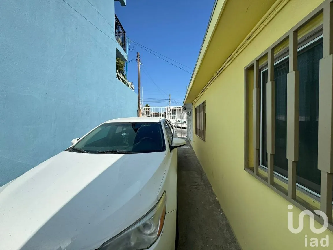 Casa en Venta en Libertad, Tijuana, Baja California | NEX-227018 | iad México | Foto 3 de 16
