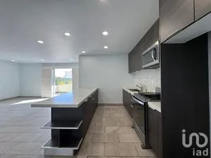 NEX-275208 - Departamento en Renta, con 3 recamaras, con 2 baños, con 150 m2 de construcción en Madero (Cacho), CP 22040, Baja California.