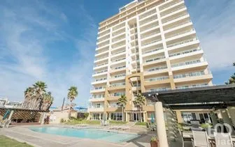 NEX-279780 - Departamento en Venta, con 2 recamaras, con 2 baños, con 146 m2 de construcción en Rosarito Centro, CP 22700, Baja California.